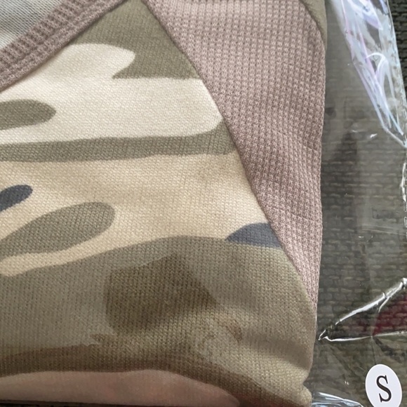 LAST1️⃣New Women’s Soft Olive Camouflage Lightweight Oversized Sweatshirt Top - Picture 11 of 11